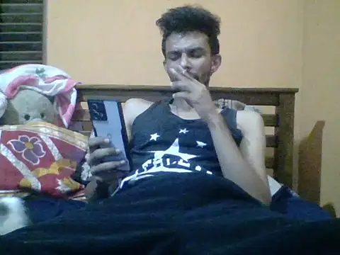 Rusiru32 online show from December 16, 2025, 11:21 pm