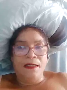 Delicy1 online show from February 19, 2025, 4:33 pm
