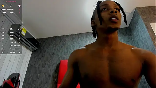 DominicSccott online show from April 15, 2026, 12:56 pm