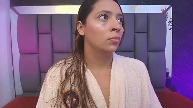 Snapshot of _MiaBrown_ chatting on February 20, 2026, 12:05 pm MiaBrown online show from February 20, 2026, 12:05 pm