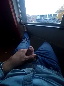 Snapshot of jk1981jk chatting on October 20, 2025, 4:07 pm jk1981jk online show from October 20, 2025, 4:07 pm