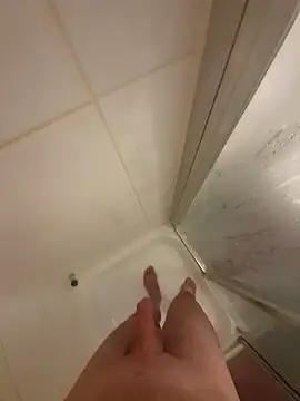 Snapshot of jk1981jk chatting on February 15, 2026, 8:35 am jk1981jk online show from February 15, 2026, 8:35 am