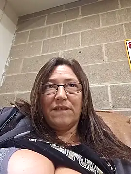 Snapshot of angelbaby1998 chatting on November 26, 2025, 5:47 pm angelbaby1998 online show from November 26, 2025, 5:47 pm