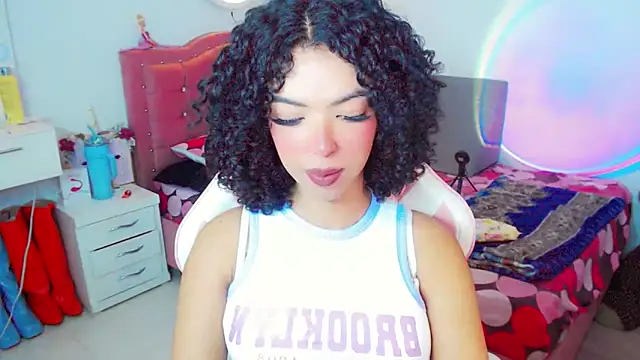 Snapshot of Tanedra_collings chatting on February 6, 2026, 3:11 am Tanedra collings online show from February 6, 2026, 3:11 am