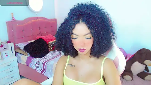 Snapshot of Tanedra_collings chatting on March 10, 2026, 2:05 am Tanedra collings online show from March 10, 2026, 2:05 am