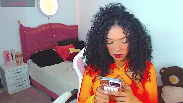 Snapshot of Tanedra_collings chatting on April 30, 2026, 1:45 am Tanedra collings online show from April 30, 2026, 1:45 am