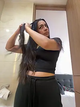 Snapshot of Nicollemays chatting on March 24, 2026, 2:11 pm Nicollemays online show from March 24, 2026, 2:11 pm