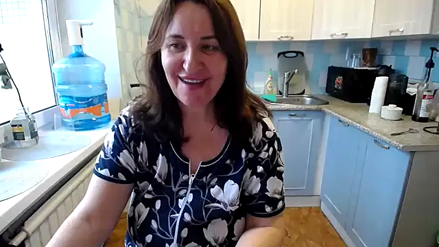 Snapshot of DonnaMagdalena chatting on December 8, 2024, 9:57 am DonnaMagdalena online show from December 8, 2024, 9:57 am