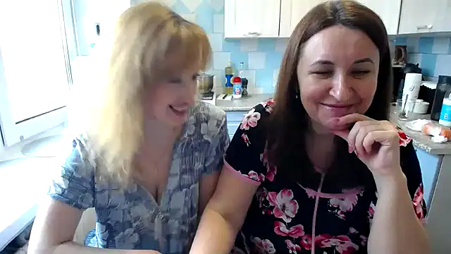 Snapshot of DonnaMagdalena chatting on March 3, 2025, 7:43 am DonnaMagdalena online show from March 3, 2025, 7:43 am