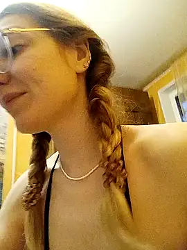 Snapshot of _Sweet_Love_ chatting on January 27, 2025, 2:13 pm Sweet Love online show from January 27, 2025, 2:13 pm