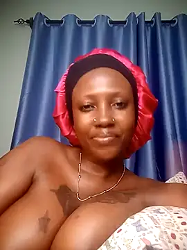 Snapshot of _Princess_mary chatting on December 16, 2025, 2:27 am Princess mary online show from December 16, 2025, 2:27 am