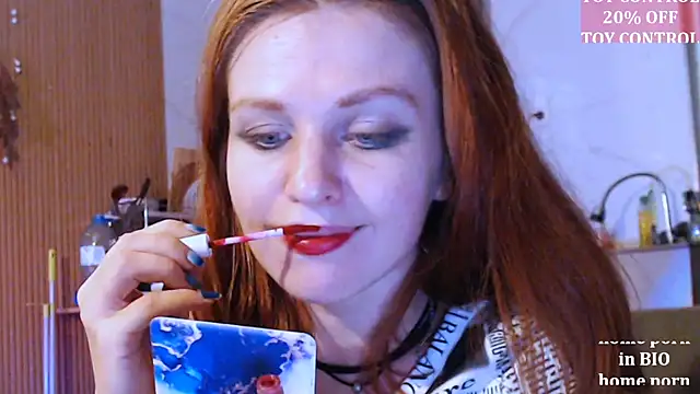 Snapshot of Cassie_Wild chatting on September 22, 2025, 1:35 pm Cassie Wild online show from September 22, 2025, 1:35 pm