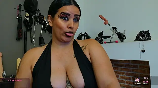 Snapshot of MariaGaitan chatting on February 25, 2026, 7:01 pm MariaGaitan online show from February 25, 2026, 7:01 pm