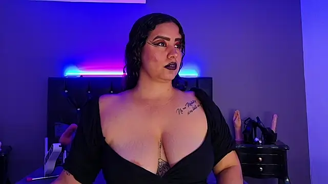 Snapshot of MariaGaitan chatting on March 8, 2026, 6:01 pm MariaGaitan online show from March 8, 2026, 6:01 pm