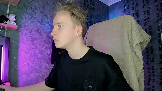 Snapshot of AlexxSweet chatting on February 8, 2026, 6:39 am AlexxSweet online show from February 8, 2026, 6:39 am