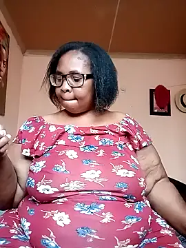 Snapshot of ZOQULUx chatting on November 27, 2025, 7:54 am ZOQULUx online show from November 27, 2025, 7:54 am