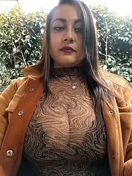 Snapshot of Oryk___ chatting on November 12, 2025, 7:13 pm Oryk online show from November 12, 2025, 7:13 pm