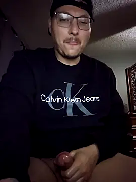 Snapshot of MrBiggBallz chatting on January 1, 2025, 10:21 am MrBiggBallz online show from January 1, 2025, 10:21 am