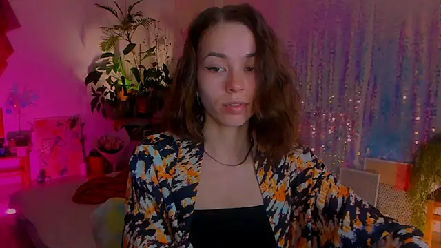 poli   online show from January 12, 2025, 11:58 pm