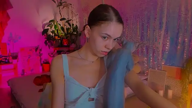 poli   online show from January 26, 2025, 10:13 pm