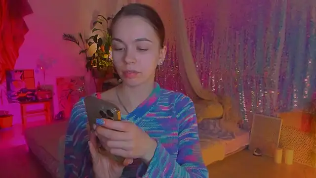 poli   online show from February 11, 2025, 11:54 pm