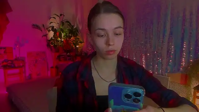 poli   online show from February 14, 2025, 5:25 pm