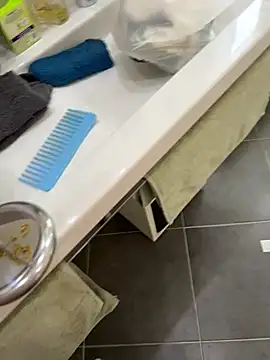 Snapshot of Cozqhh chatting on March 22, 2026, 12:08 pm Cozqhh online show from March 22, 2026, 12:08 pm