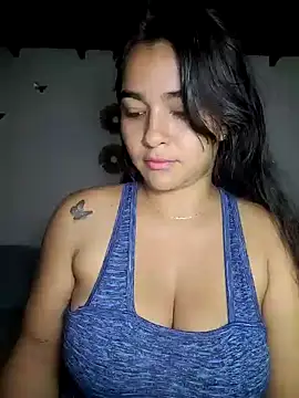 Snapshot of alison_villalobo chatting on April 6, 2026, 2:09 am alison villalobo online show from April 6, 2026, 2:09 am