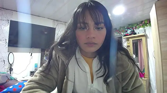 Samara Beltran online show from October 3, 2025, 2:52 am