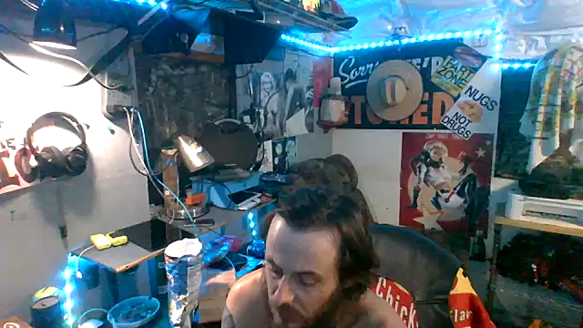 Snapshot of CloudDadddyyy420 chatting on November 23, 2025, 3:17 am CloudDadddyyy420 online show from November 23, 2025, 3:17 am