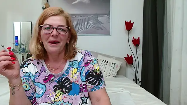 YulliaMilf online show from March 15, 2025, 12:47 am