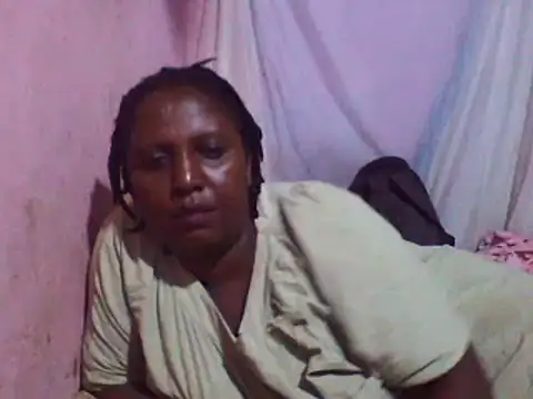 big clits online show from March 10, 2025, 9:40 pm