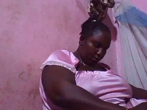 Snapshot of big_clits chatting on February 12, 2026, 7:58 am big clits online show from February 12, 2026, 7:58 am