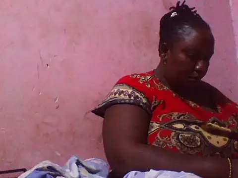 Snapshot of big_clits chatting on February 21, 2026, 10:11 pm big clits online show from February 21, 2026, 10:11 pm