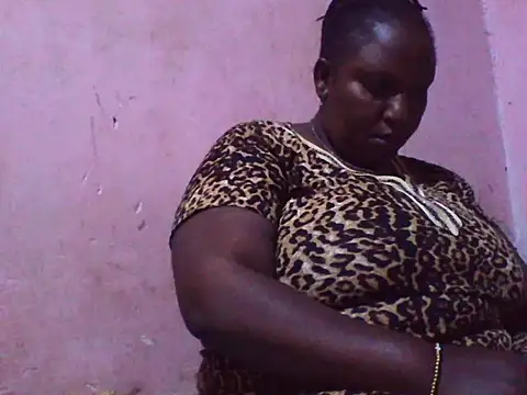 Snapshot of big_clits chatting on February 23, 2026, 4:21 am big clits online show from February 23, 2026, 4:21 am