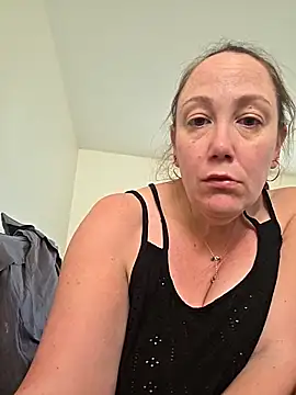 Wisie Cutie online show from March 9, 2026, 10:19 am