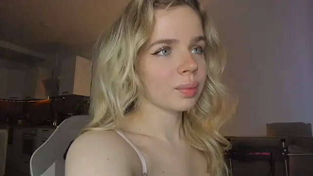 lit asella online show from December 17, 2024, 12:33 pm