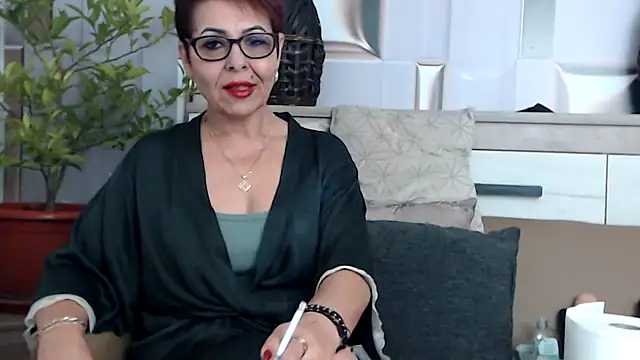 Snapshot of rosie69 chatting on December 1, 2025, 6:13 pm rosie69 online show from December 1, 2025, 6:13 pm