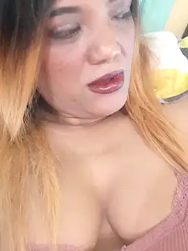 Snapshot of Indianpleasure300 chatting on March 10, 2026, 7:19 pm Indianpleasure300 online show from March 10, 2026, 7:19 pm