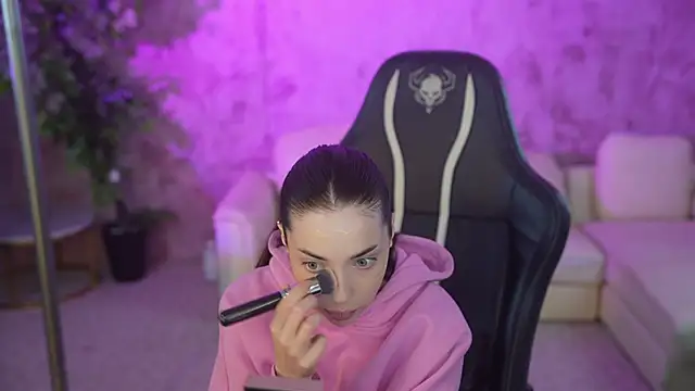 Kate054 online show from December 15, 2025, 8:07 am