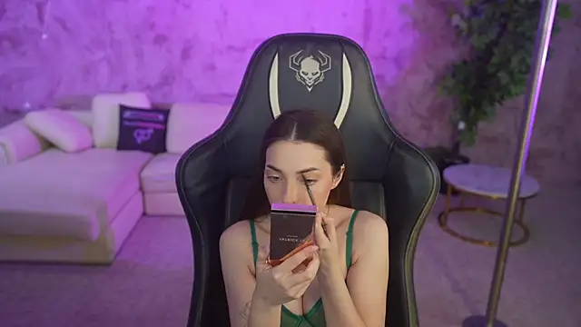 Kate054 online show from December 16, 2025, 8:19 am