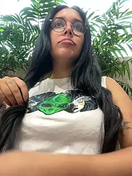 Snapshot of Annya-sweet chatting on February 25, 2025, 2:54 pm Annya-sweet online show from February 25, 2025, 2:54 pm