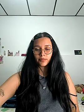 Snapshot of Annya-sweet chatting on September 18, 2025, 1:46 pm Annya-sweet online show from September 18, 2025, 1:46 pm