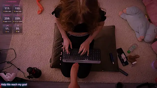 Snapshot of Redhead_Shark_new chatting on February 18, 2026, 1:18 pm Redhead Shark new online show from February 18, 2026, 1:18 pm