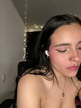 salome polaniiee online show from February 19, 2025, 5:05 am