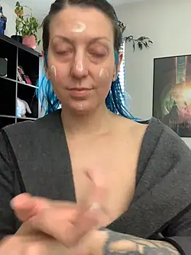 Snapshot of MissCumberdale chatting on January 26, 2025, 6:06 pm MissCumberdale online show from January 26, 2025, 6:06 pm