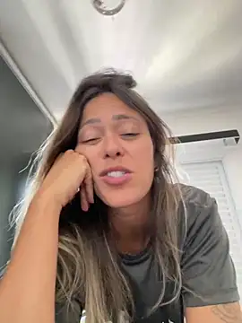 Snapshot of Gipoltergeist chatting on October 16, 2025, 3:46 pm Gipoltergeist online show from October 16, 2025, 3:46 pm