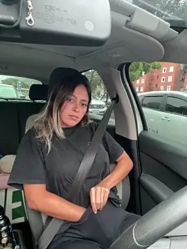 Snapshot of Gipoltergeist chatting on October 28, 2025, 7:38 pm Gipoltergeist online show from October 28, 2025, 7:38 pm