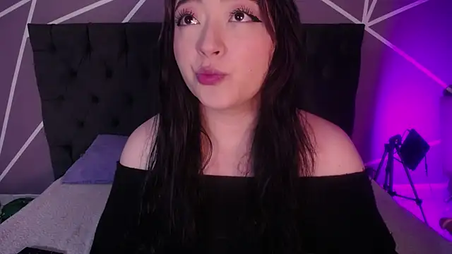 Miss Loise online show from March 19, 2025, 1:51 pm