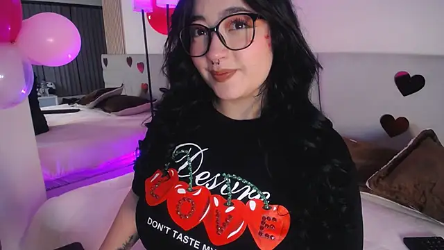 Miss Loise online show from February 13, 2026, 2:40 am